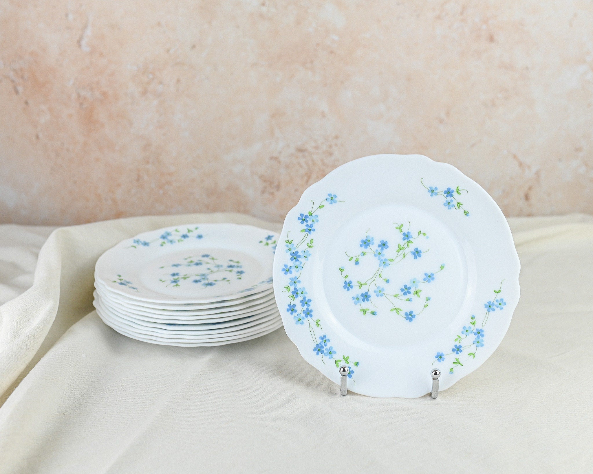 French Arcopal Veronica Dessert Plates