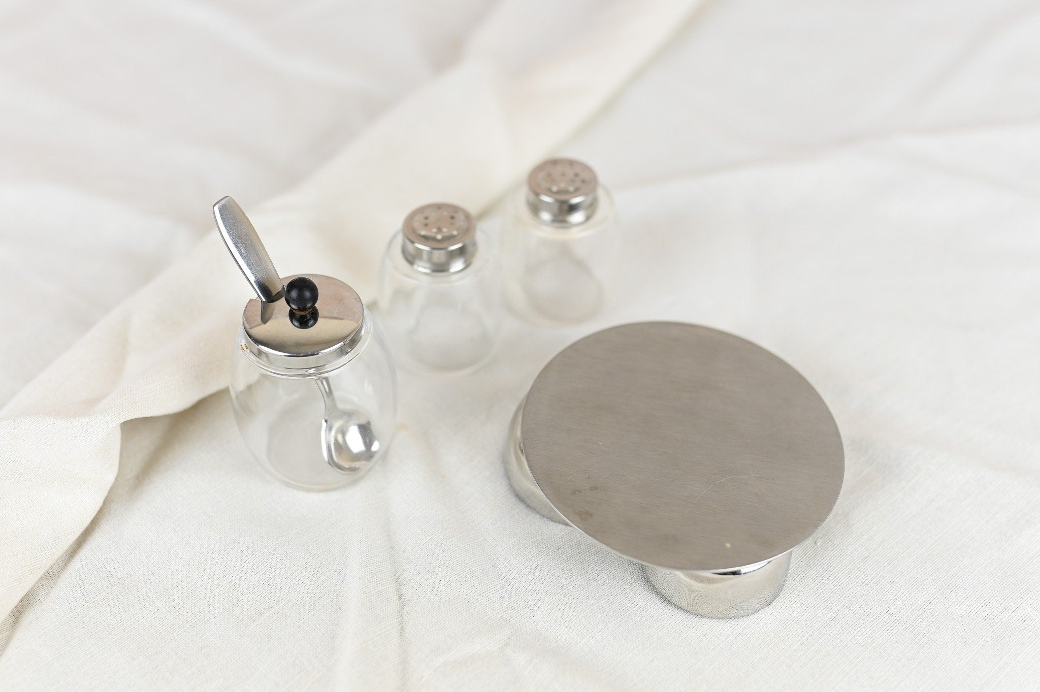 Condiment Server, Mustard Salt & Pepper Set