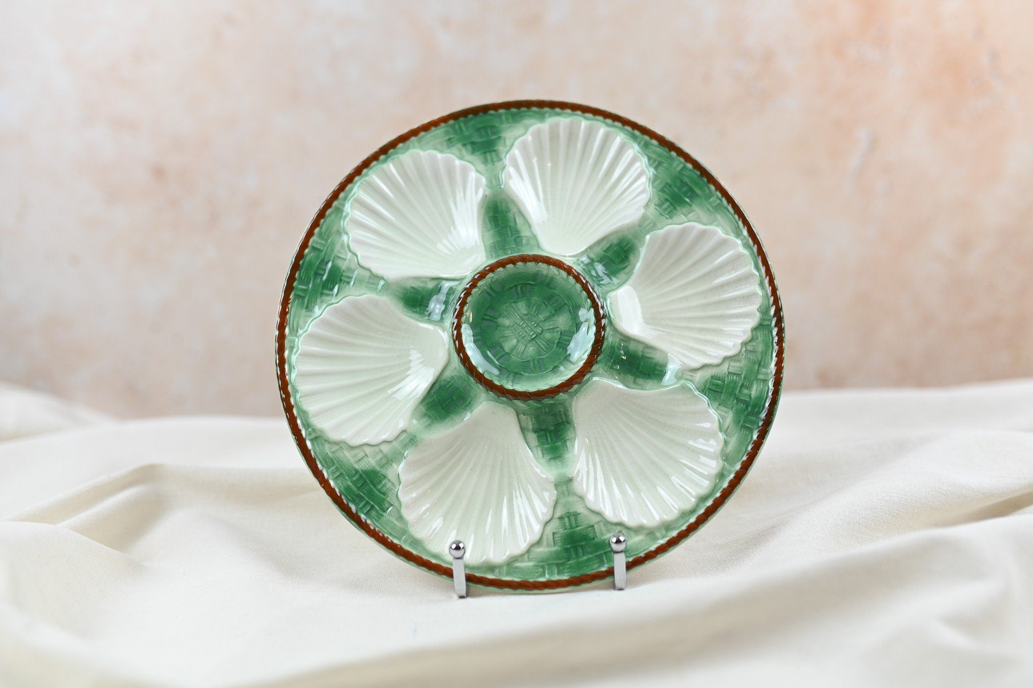 Vintage Majolica Oyster Plates