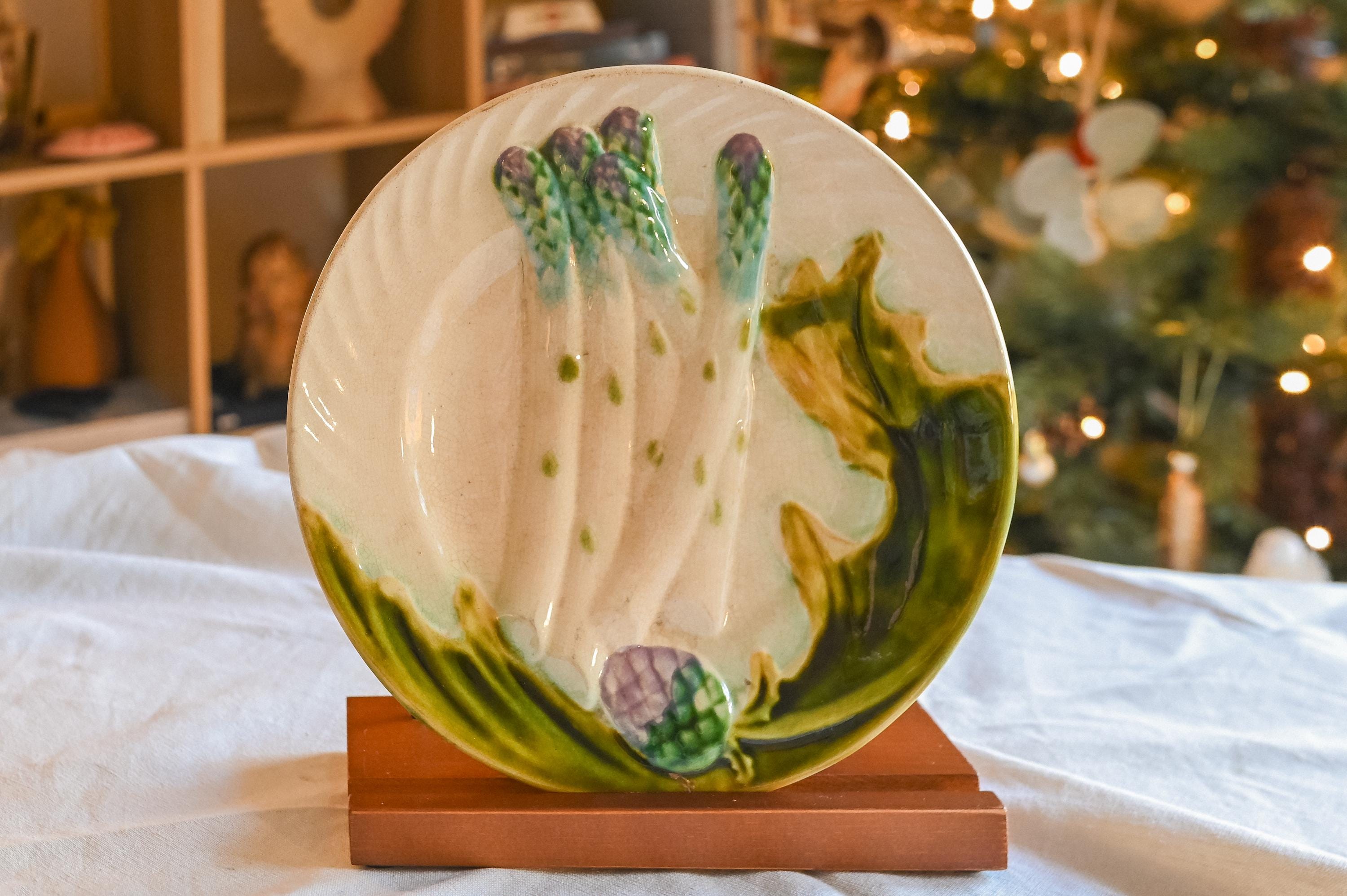 Majolica Asparagus Plates