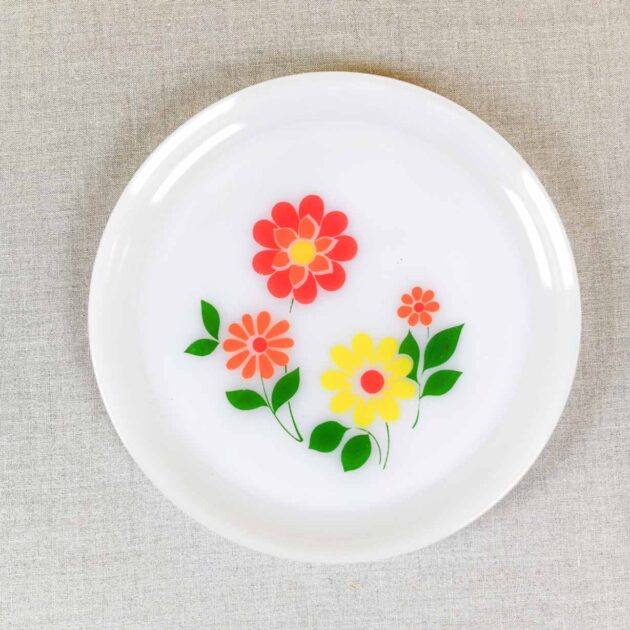 Seventies Floral Plates